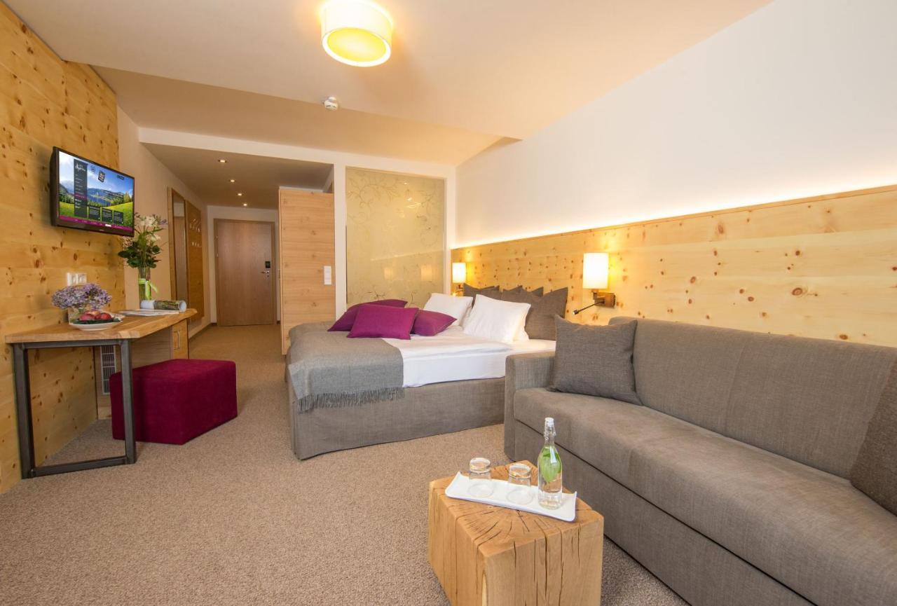 Hotel Stadt Wien ツェル アム ゼー エクステリア 写真